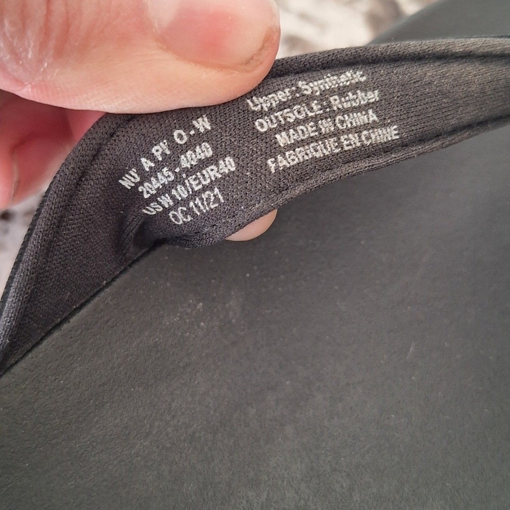 Olukai Women's Black ‎ Strappy Thong Size 10 - Picture 6 of 8